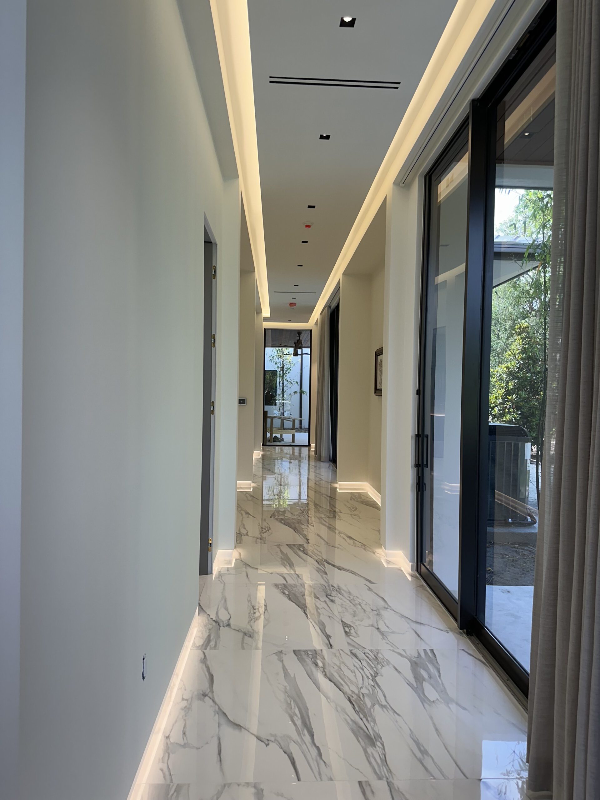 Under-cabinet kitchen lighting